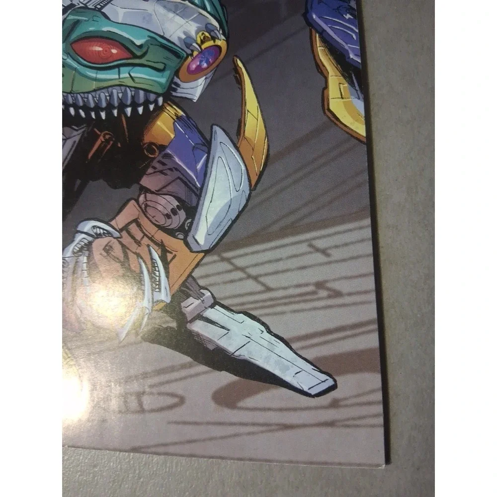Transformers: More Than Meets The Eye #27 Sub Cover Variant - Dark Cyberton IDW